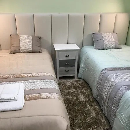 Ria Studios Apartment