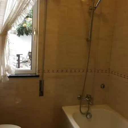 Ria Studios Apartment